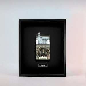 Stilvolle Geldkunst – Bündel Dollar in schwarzem Rahmen, moderne Wanddekoration für den Erfolg, exklusives Geschenk