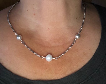 orbits necklace with freshwater pearl, sterling sandblast beads, stainless steel chain and sterling toggle clasp