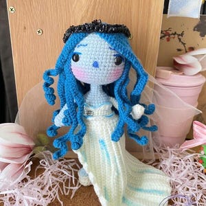 7.8&quot; Corpse Bride Crochet Doll – Handmade Crochet Bride from the Animated Movie, Perfect for Halloween Collectors