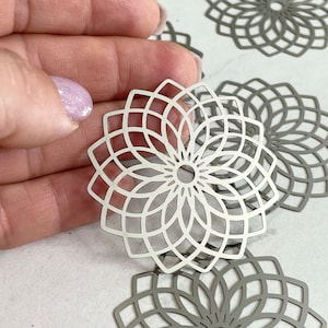 2 pcs Flower Charms, Stainless Steel Pendant, Supplies for Jewelry,Silver Metal Charms,Connector,Pendants for DIY Necklace Jewelry Making