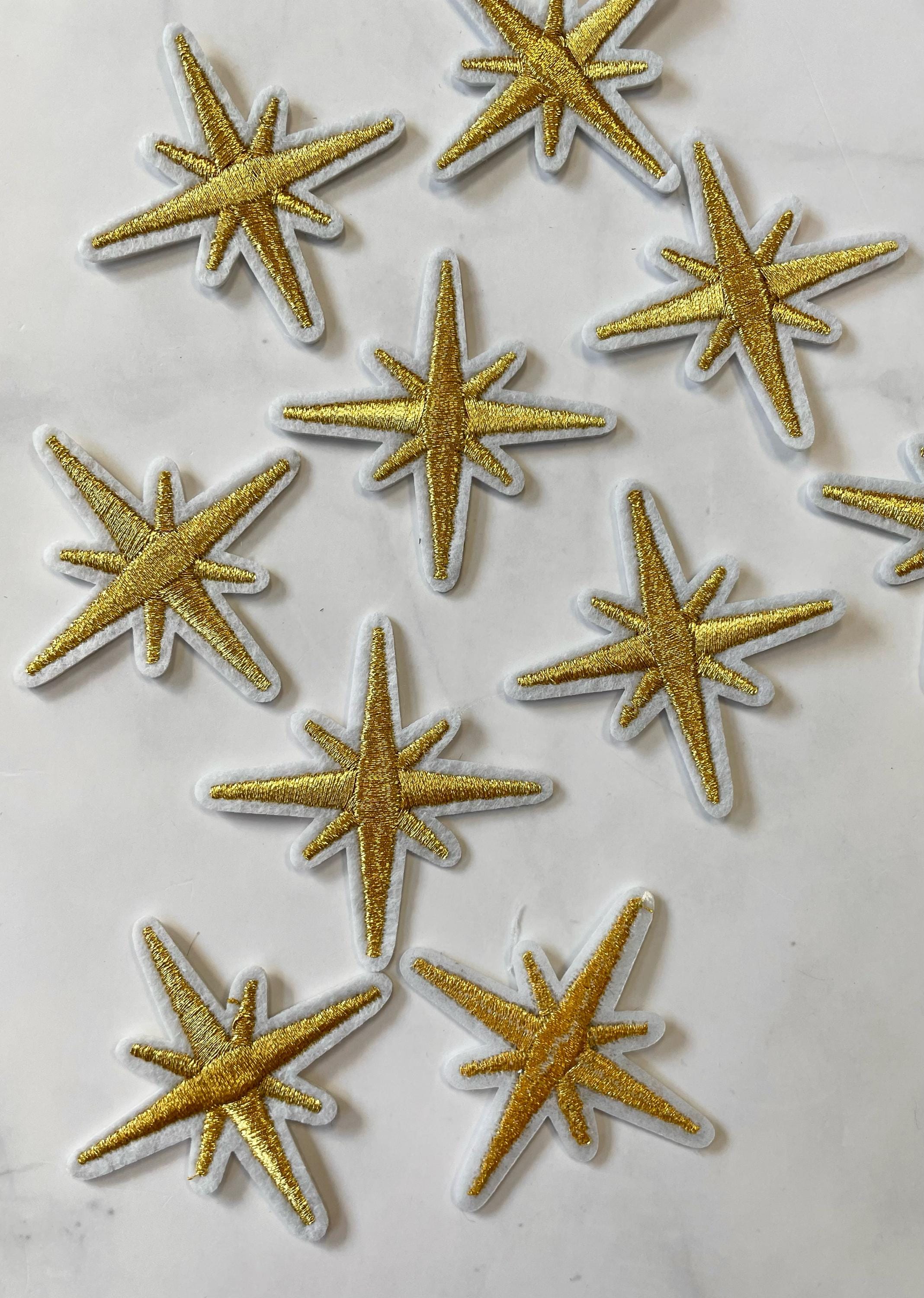 80 étoiles En Papier Doré 15 Cm – Décoration DIY Pour Fêtes Et Mariages !