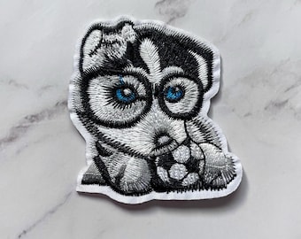 Cartoon Dog Embroidered Iron On Patch: DIY Applique (2 pcs)