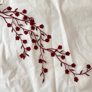 Blume Pflaume Applikation, gestickter Aufnäher für Applikation, rotes Blumen Patch für Kleidung, Dekoration Patch, Aufnäher, DIY Tasche