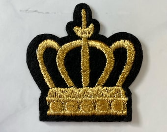 Patch Badges Met Kronen. Vectorillustratie Geïsoleerd Op Transparante Achtergrond Set Pack Van Stickers Spelden Patches In Cartoon 80 S 90 S Komische Stijl 21020521