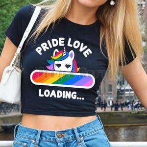 Licorne fierté amour PNG SVG JPG jolie chemise fierté Design Clipart minimaliste imprimable drôle arc-en-ciel Sublimation barre de chargement coeur yeux art vectoriel