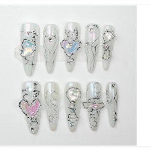 BBN | Handcrafted Press-On Nails｜Mineral Charm | Gemstone | Stiletto Nails | Luxury Reusable Nail Art | Nails Inspiration | Nail Design