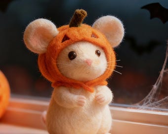Figurine De Souris En Feutre Faite à La Main Pour Halloween Avec