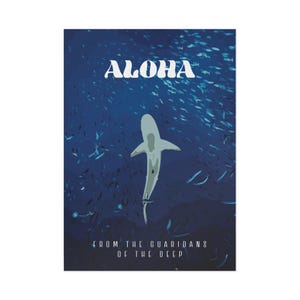 Cartolina "Armonia nella caccia" / Squalo delle Hawaii / Stampa ricordo dell'oceano / Guardiano delle profondità / Regalo di viaggio sulla vita marina / Sotto il vetro blu