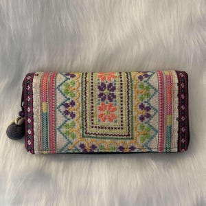 Cartera Hmong hecha a mano, Tailandia, diseño tailandés único, hermoso regalo, billetera de mujer, regalo para mamá, presente, billetera de ropa de mujer, regalo para ella