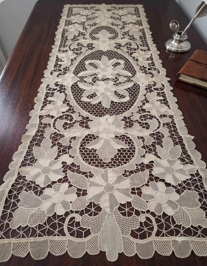 Burano lace - Etsy 日本