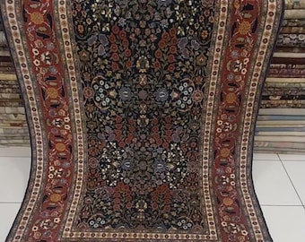 Hand Knotted Hereke Wool Rug 5x7 – Turkish Floral Pattern Carpet