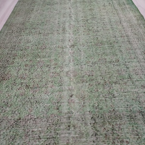 Faded Green Oushak Rug: Handwoven Turkish Wool Carpet (5x7.5 ft)
