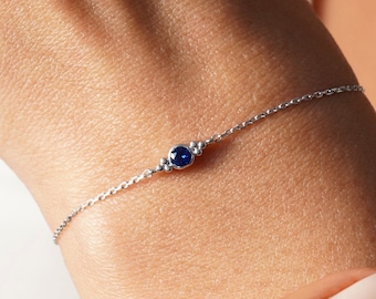 14K Solid Gold Saphir Armband, Saphir Birthstone Armband, September Birthstone Armband, blauer runder Saphir, zierliches Saphir Armband