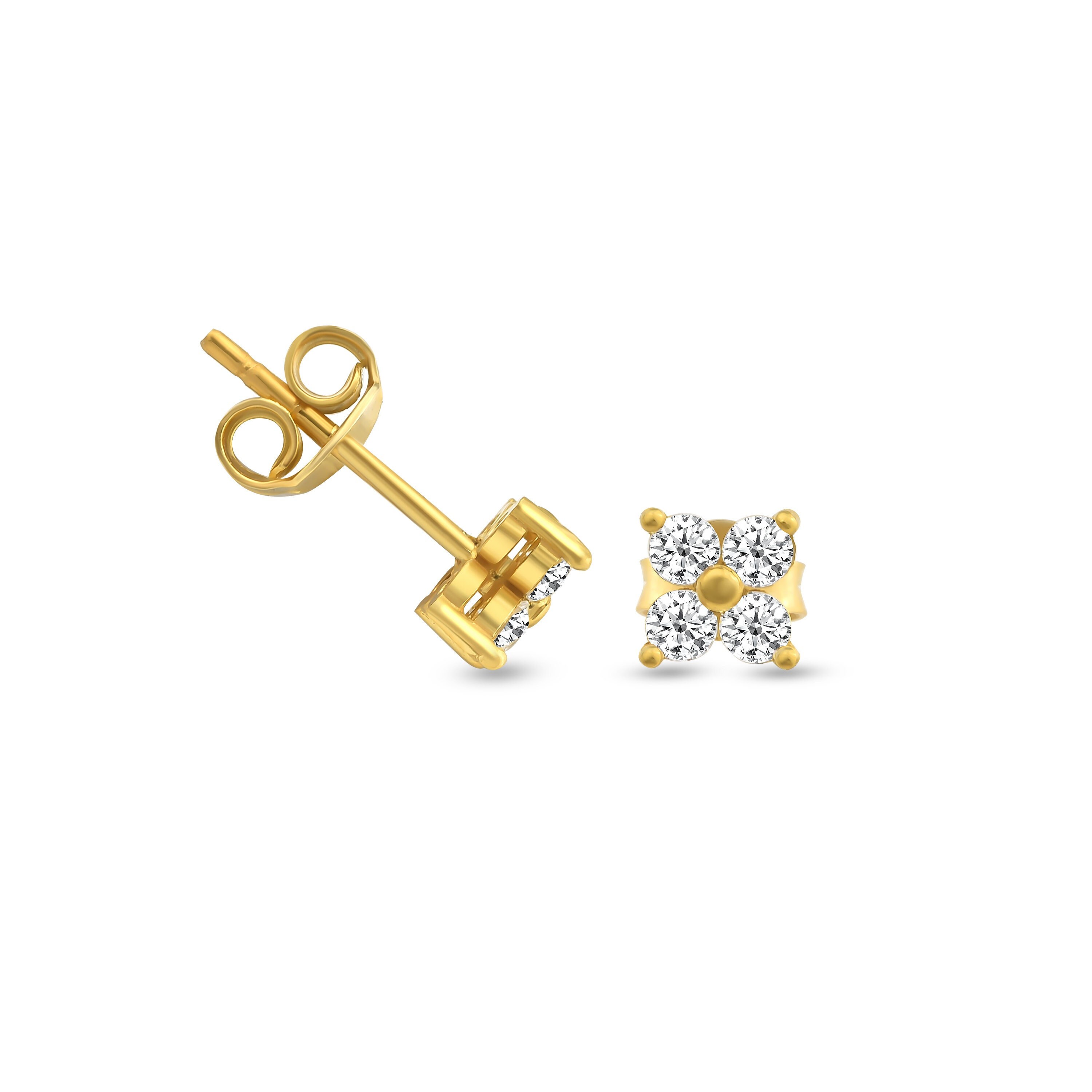 Classic Bloom Clover Stud Earrings main image 1