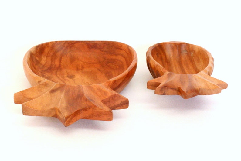 Pair of Wooden Pineapple Shaped Serving Bowls in Two Different Sizes Made of Kamani Wood