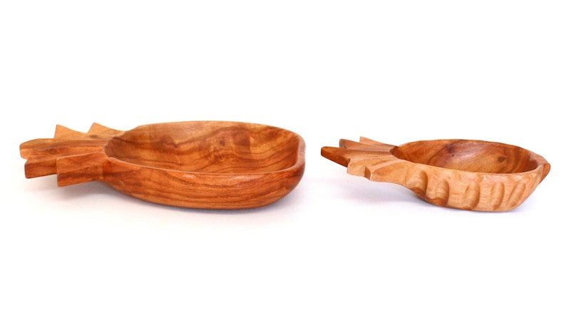 Pair of Wooden Pineapple Shaped Serving Bowls in Two Different Sizes Made of Kamani Wood