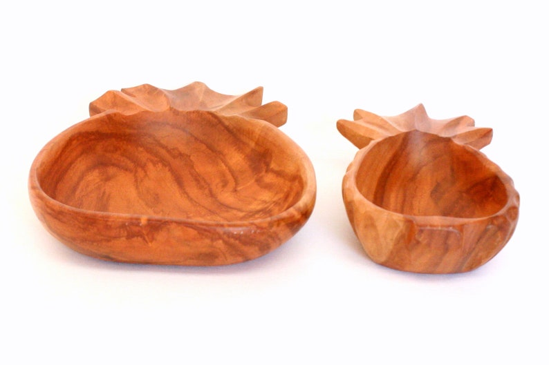 Pair of Wooden Pineapple Shaped Serving Bowls in Two Different Sizes Made of Kamani Wood