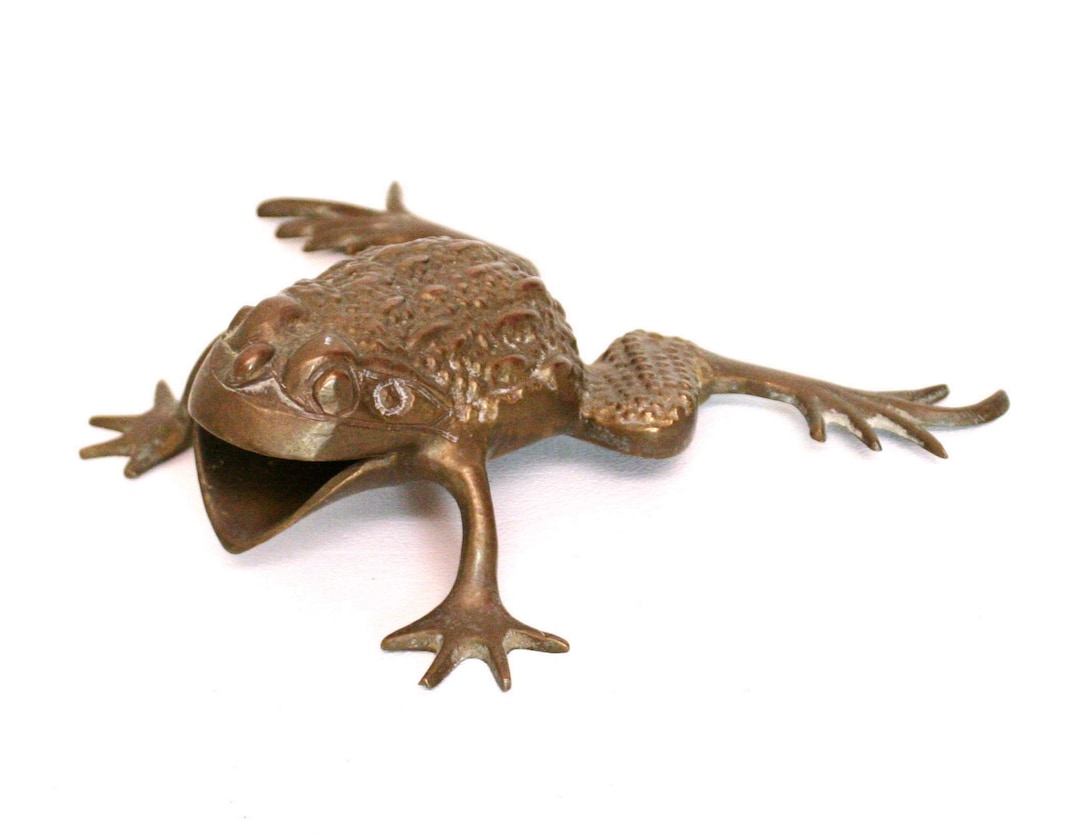 Large Detailed Vintage Brass Frog Figurine With Open Mouth & Bumpy
