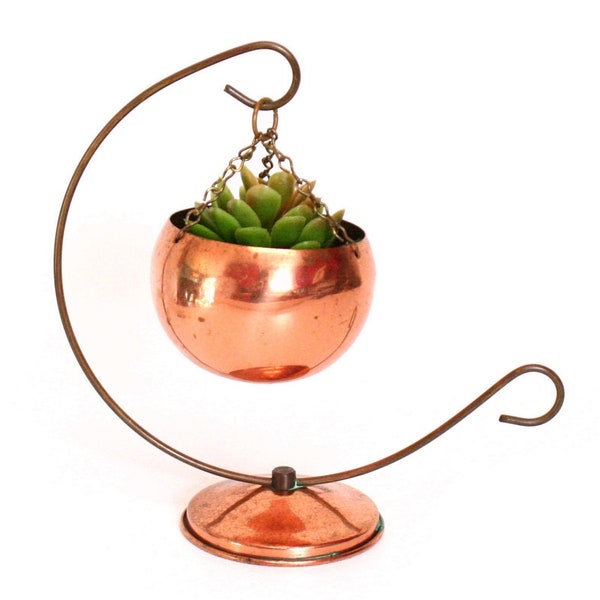 Vintage Small Round Copper Hanging Planter on Stand for Tabletop Display by Coppercraft Guild