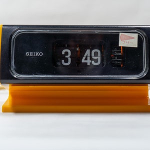Degital clock dp 632 mid-century flip clock
