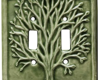 WYKONANE NA ZAMÓWIENIE: Ceramiczna osłona na podwójny przełącznik światła Tree Art w kolorze zielonej herbaty