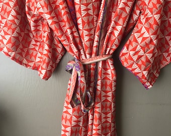 Seidenrobe - Duster Jacke - 2024 - Kimono - Upcycled Sari Seide - One of a kind - passt klein - xl