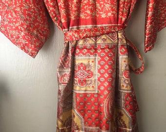 Seidenrobe - Duster Jacke - 2024 - Kimono - Upcycled Sari Seide - One of a kind - passt klein - xl
