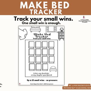 Op de afbeelding: Een witte keramische mok met een zwart handvat en de tekst "But First, Coffee" in een zwarte, handgeschreven lettertype. De mok staat op een wit oppervlak.