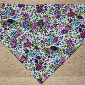 Floral Dog Bandana, Pink Purple Turquoise Flowers Dog Bandana, Over the Collar Country Floral Personalized Cat Dog Pet Bandana Neckwear