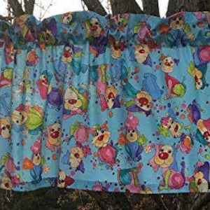&quot;Happy Dog Volant - Regenbogen Clown Hund &quot;&quot;Blätter&quot;&quot;&quot;