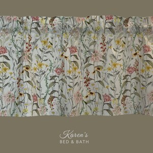 Shabby Chic Wildflower Valance - Floral Retro Flowers on Cream Farmhouse Kitchen Window Curtain Topper - Home Decor Accents - Curtains