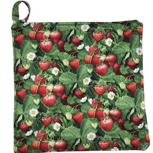 Strawberry Kitchen Pot Holder, Sweet Berry Farmhouse Thick Stove Oven Hot Pad, Red White Green Berries Pot Holder, Quilted Potholder