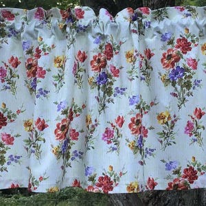 Wildflower Bouquet Valance – Pink Red Purple Yellow Green Floral Garden Curtain – Boho Cottagecore Farmhouse Kitchen Window Topper