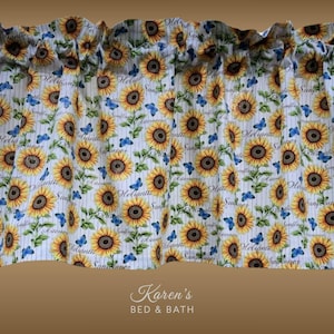 Landboerderij Zonnebloem Volant Bloemen Vlinder Bloemen Blauw Gele bloemen Botanische keuken Gordijntopper