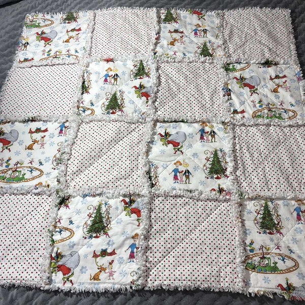 Grinch Rag Quilt Ready to Ship - Dr Seuss Christmas Rag Quilt 40x40 Toddler Baby Child Crib Throw Lap Blanket Quilted Nursery Comforter