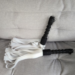 Double Floggers: Looped Silicone 3D printed Impact Toy