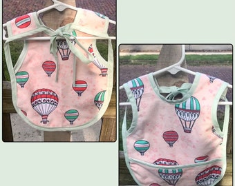 Hot air Balloon bib, baby Bib Apron, Bib apron, baby bapron, bapron bib, baby bib bapron, bib stay put, baby apron bib, baby bapron bib