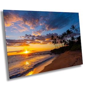 Fine Art Print eines Sonnenuntergangs über Wailea Beach in Maui, eine Fotografie in Farbe auf Papier, Leinwand, Acryl oder Metall
