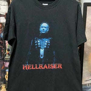 Retro Hölle Grafik T-Shirt, Vintage 80er Jahre Sci-Fi Horrorfilm T-Shirt, Pin Head inspiriert Streetwear Shirt Erinnerungsstücke für Gruselfilm-Liebhaber