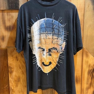 Retro Hölle Grafik T-Shirt, Vintage 80er Jahre Sci-Fi Horrorfilm T-Shirt, Pin Head inspiriert Streetwear Shirt Erinnerungsstücke für Gruselfilm-Liebhaber