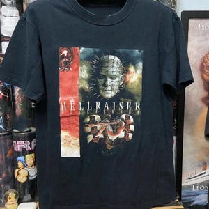 Retro Hölle Grafik T-Shirt, Vintage 80er Jahre Sci-Fi Horrorfilm T-Shirt, Pin Head inspiriert Streetwear Shirt Erinnerungsstücke für Gruselfilm-Liebhaber