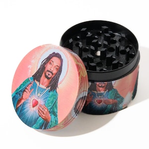 Halo Peace Love Nostalgia- 50mm 4-Piece Premium Custom Metal Kitchen Herb Grinder Cute Valentines Day Gift Idea - Gift for Her