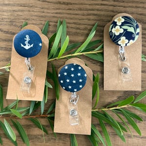 Blue Gift Set - Fabric Retractable Lanyard Badge Reel