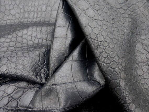 lambskin sheepskin leather hide Full Bodied Soft Red Wine Crocodile Embossed 3oz