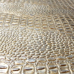 Schweinsleder Große Soft Metallic Silber und Gold Krokoprägung