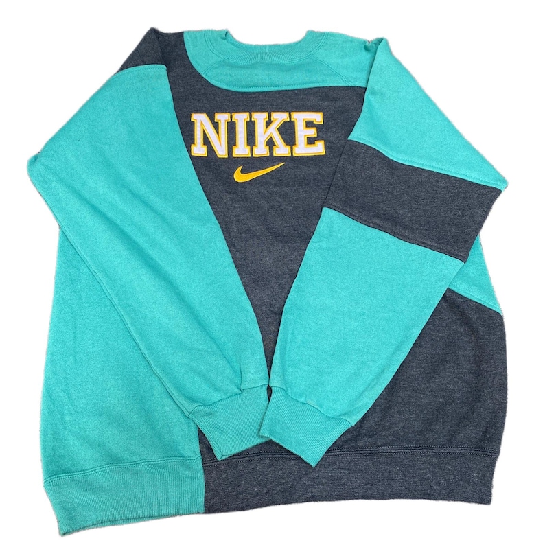 Nike Reworked Sweatshirt Mens L Teal Black Embroidered Spellout Logo Vintage Y2K image 1