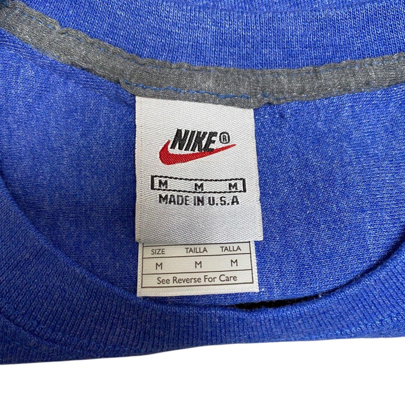 Sudadera Nike Reworked para hombre (talla M), azul y negro, con el logotipo bordado Spellout vintage Y2K imagen 4