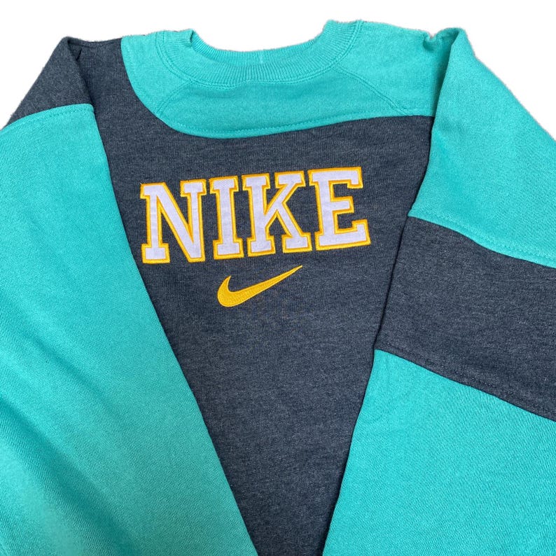 Nike Reworked Sweatshirt Mens L Teal Black Embroidered Spellout Logo Vintage Y2K image 2
