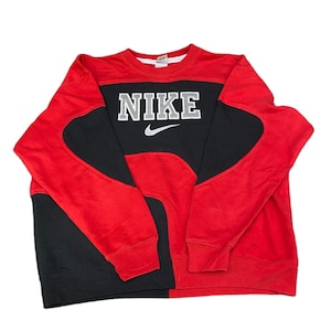 Nike Reworked Sweatshirt Herr Stor Röd Svart Broderad Spellout Logo Vtg Y2K bild 1