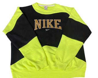 Nike Reworked Sweatshirt Mens XL Black Green Embroidered Spellout Logo Vtg Y2K